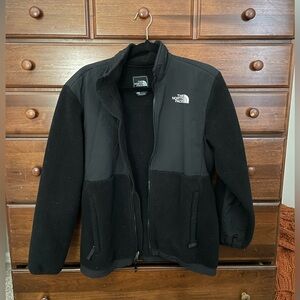 Girls north face jacket size XL, women’s S. Great condition!